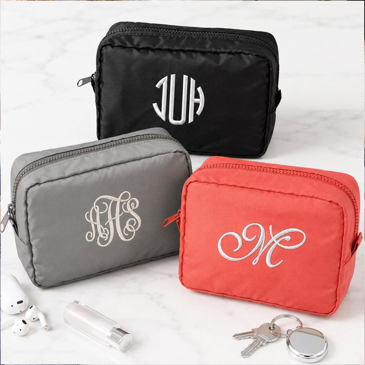 Personalized Monogrammed Makeup Bag Vacation Travel Pouch For Girls - Custom Name Toiletry Bag - Beauty Cosmetic Bags - Girl Trip Gift Ideas