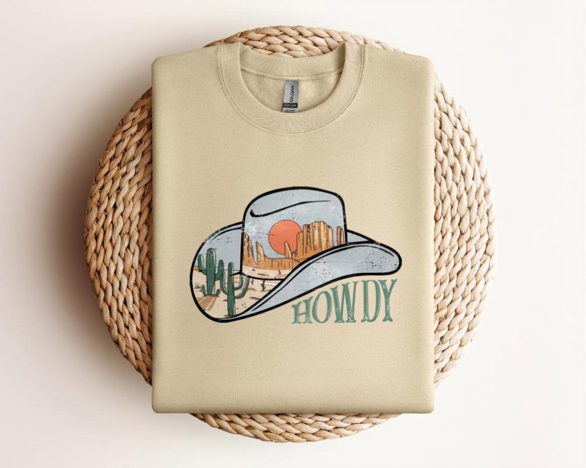 Vintage Western Cowboy Hat Graphic Tee: Desert Sunset Shirt