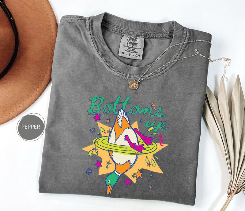 Comfort Colors Bottoms Up Duck Shirt – image 4