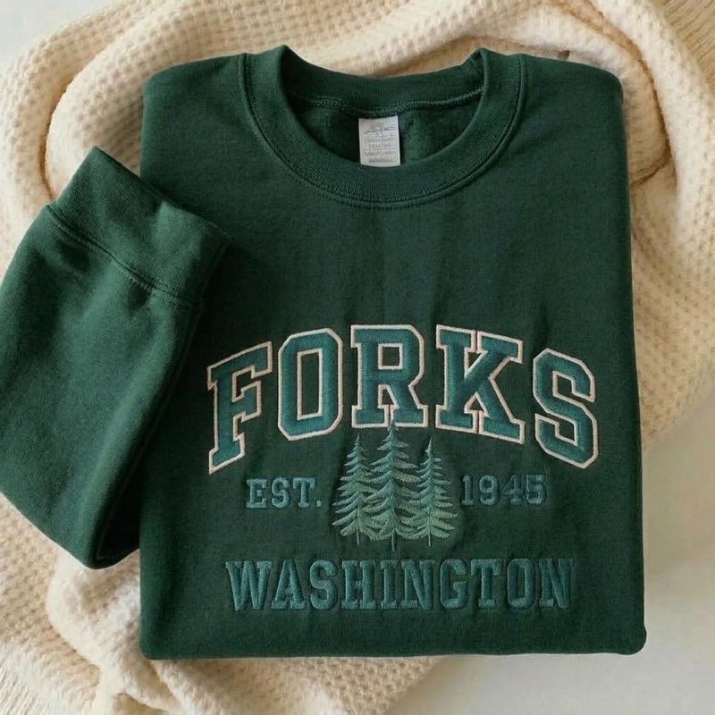 Embroidered Forks Washington Embroidered Sweatshirt – image 5