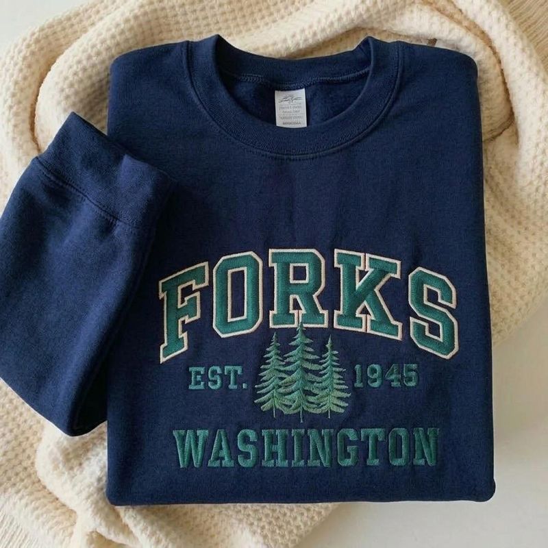 Embroidered Forks Washington Embroidered Sweatshirt – image 6
