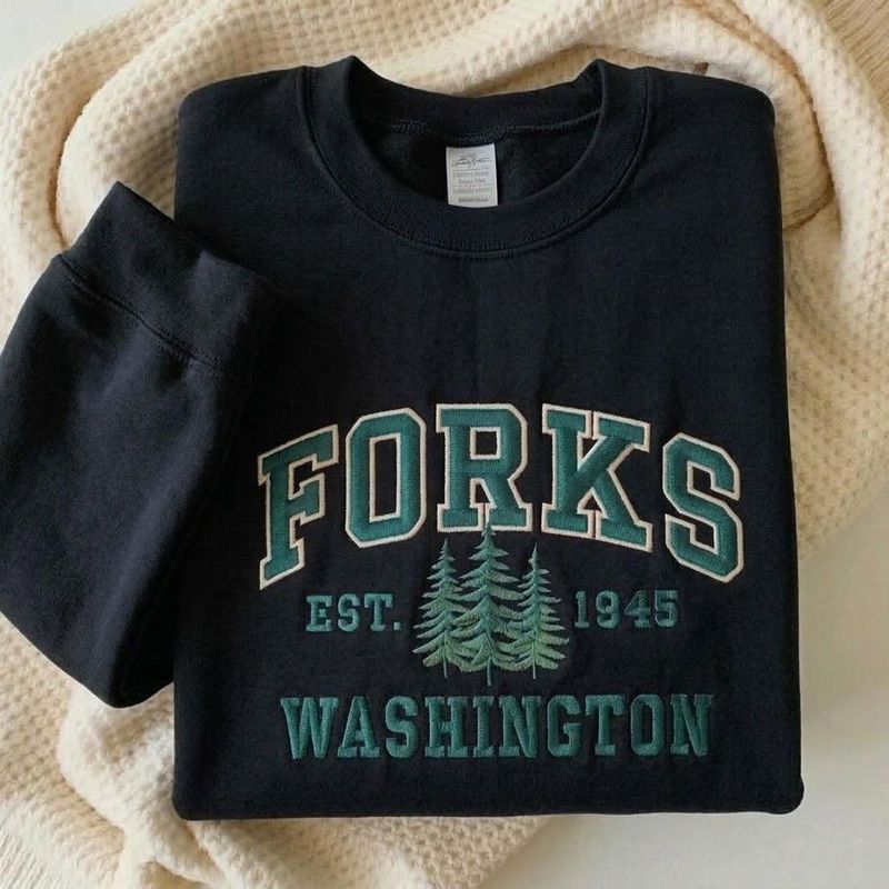 Embroidered Forks Washington Embroidered Sweatshirt – image 7