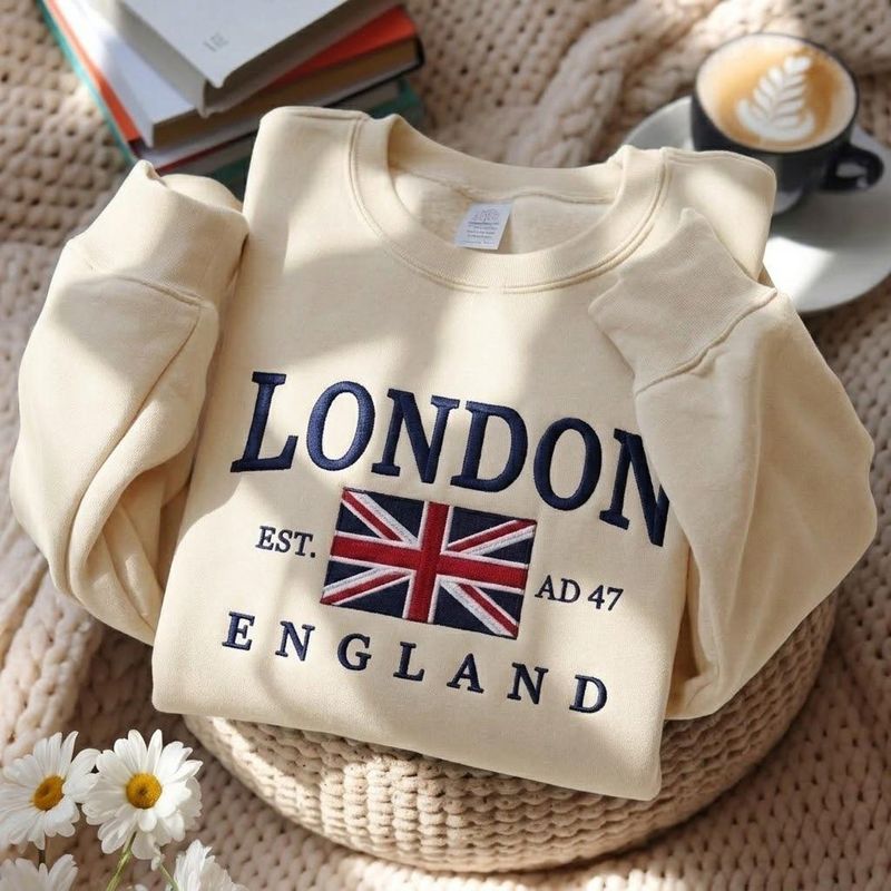 London England Embroidered Sweatshirt – image 8